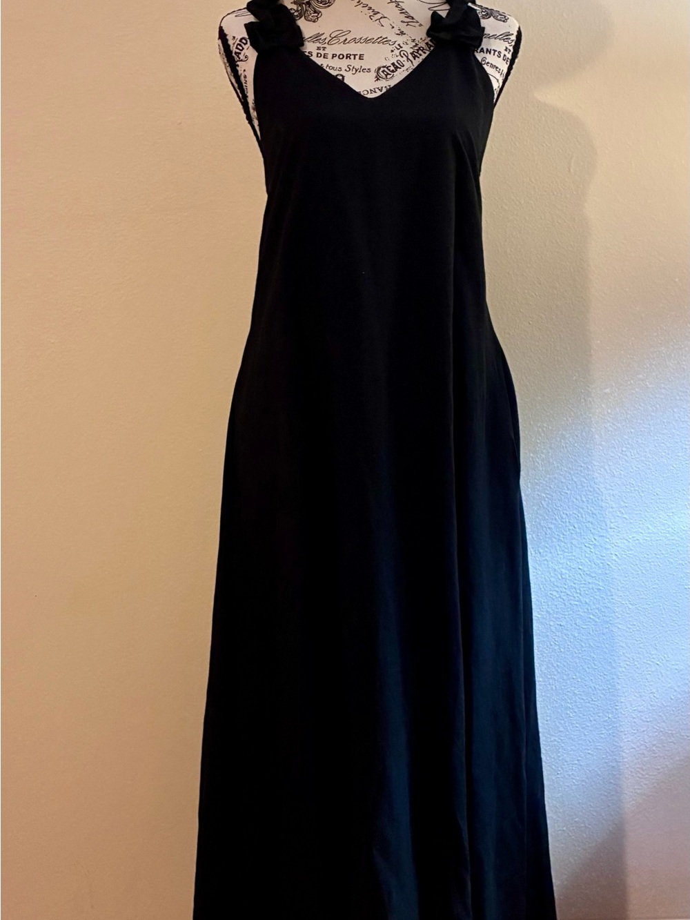 NWT Never worn!  Ready for Vacay,  Summer Fun.  Dress up or down